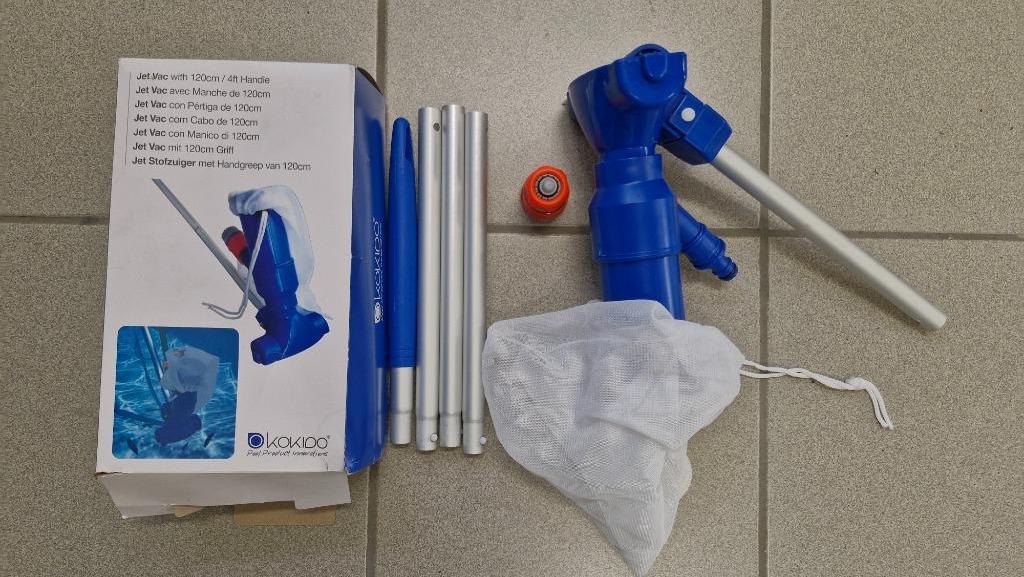 Aspirateur de piscine Kokido avec manche 120 cm, Enlèvement, Comme neuf, Autres types