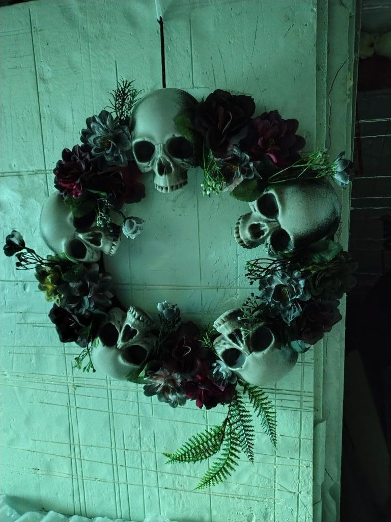 krans doodshoofden halloween nieuw, Ophalen of Verzenden, Nieuw, Versiering