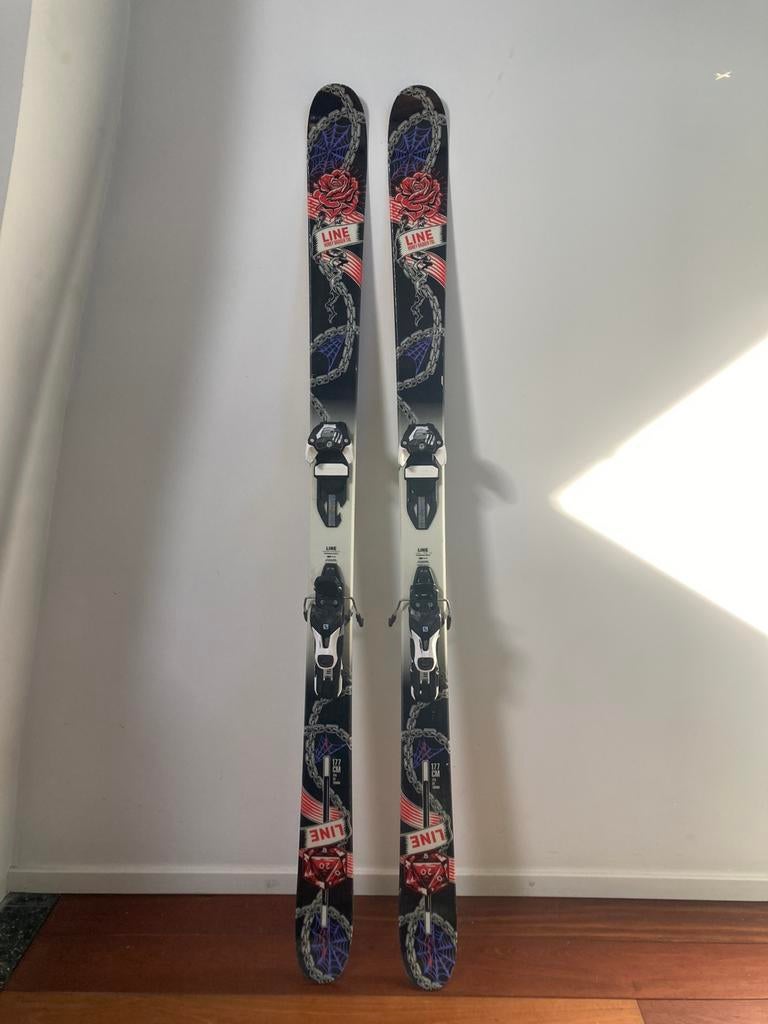 2024 LINE HONEY BADGER TBL SKI ( incl bindings ), Sport en Fitness, 160 tot 180 cm, Zo goed als nieuw, Ophalen, Overige merken