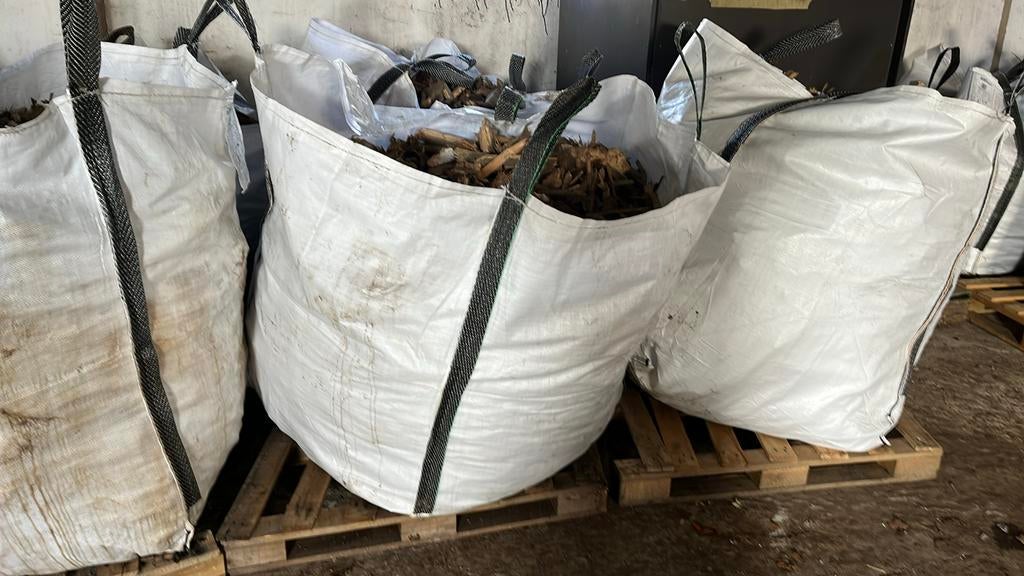 Fijn geshredderd hout droog in big bag promotie 35 euro st, Enlèvement