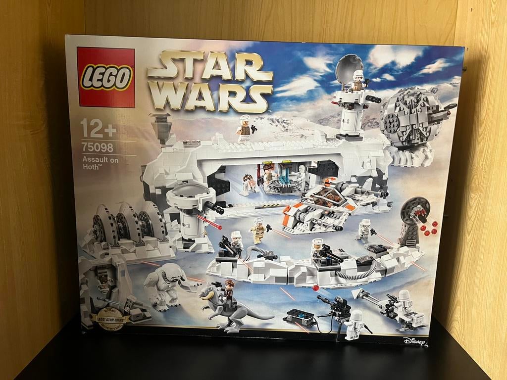 Lego star wars 75098 assault on hoth. Retired set. Sealed!, Ophalen, Zo goed als nieuw, Complete set, Lego