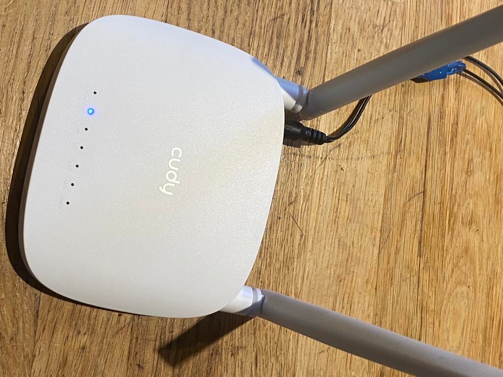 Cudy WR1000 WiFi-router, Ophalen of Verzenden, Zo goed als nieuw