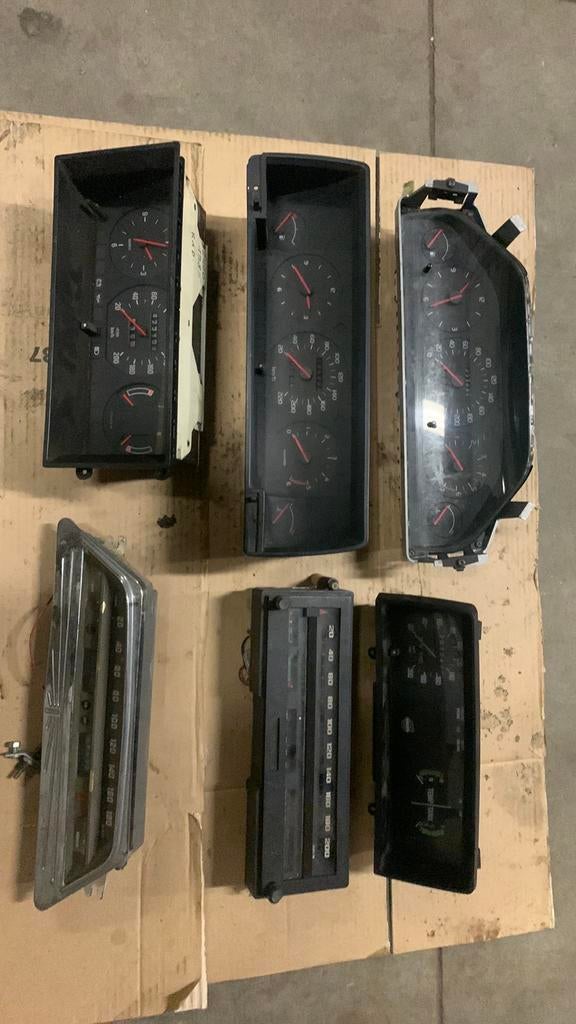 Volvo Dashboard pv/amazon/140/240/740/940/850/v70, Ophalen