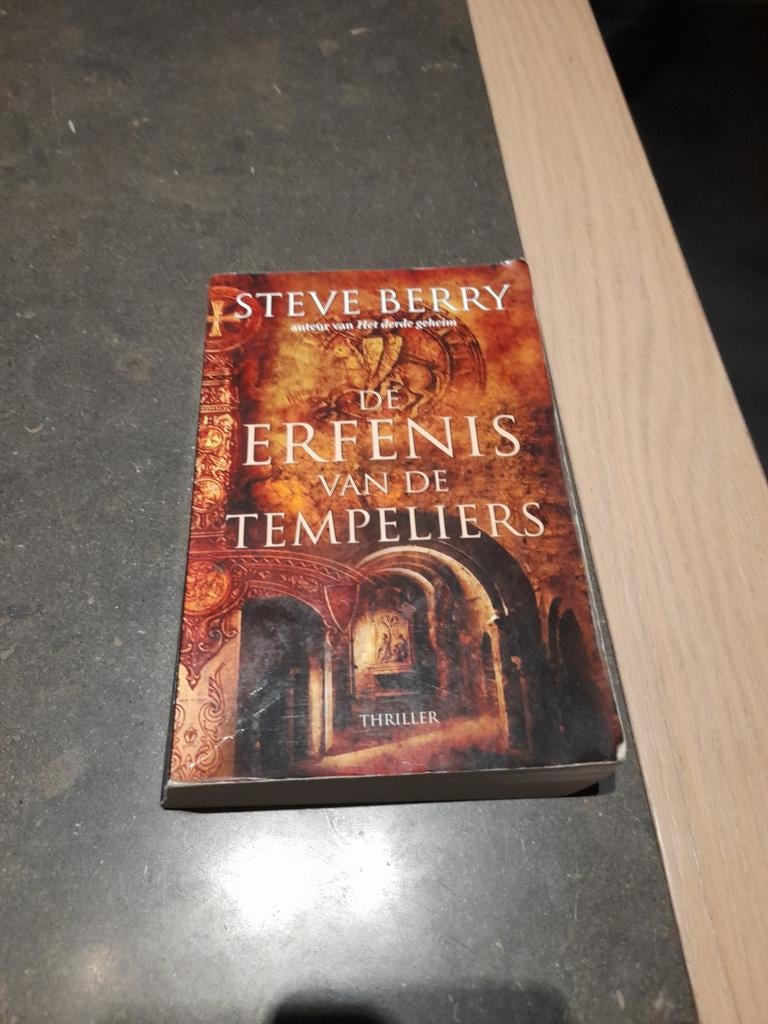 Steve Berry - De erfenis van de Tempeliers, Ophalen, Steve Berry