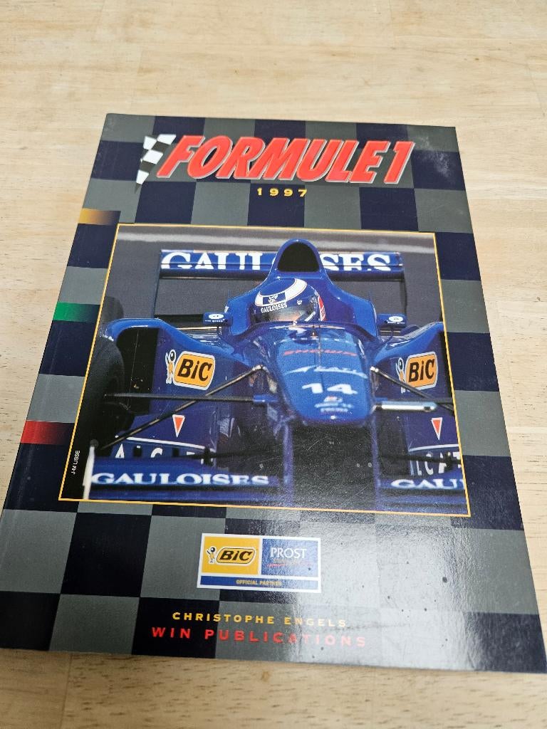 Boek Formule 1 1997 Win Publications, Ophalen of Verzenden, Zo goed als nieuw, Formule 1