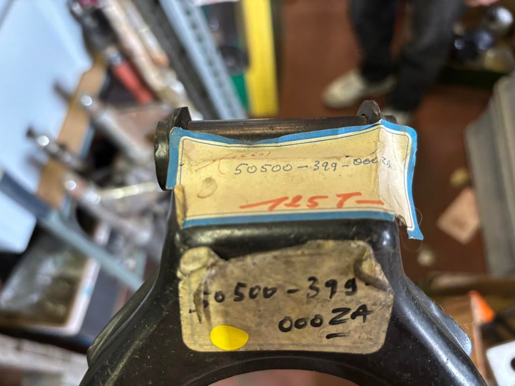 Béquille centrale Honda CB125 T, Motos, Enlèvement ou Envoi, Neuf
