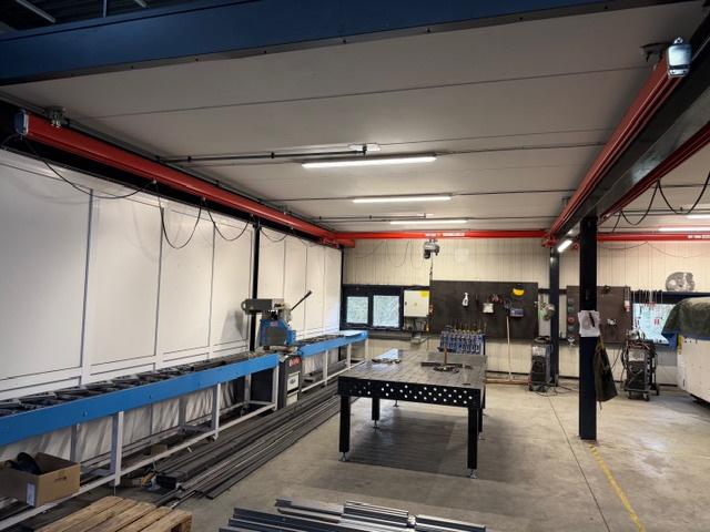 Demag portaalkraan 250kg, Ophalen, Zo goed als nieuw, Elektrisch
