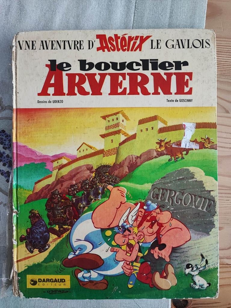 Astérix Le bouclier Arverne 1974, Enlèvement ou Envoi, Utilisé, Comics, Goscinny - Uderzo