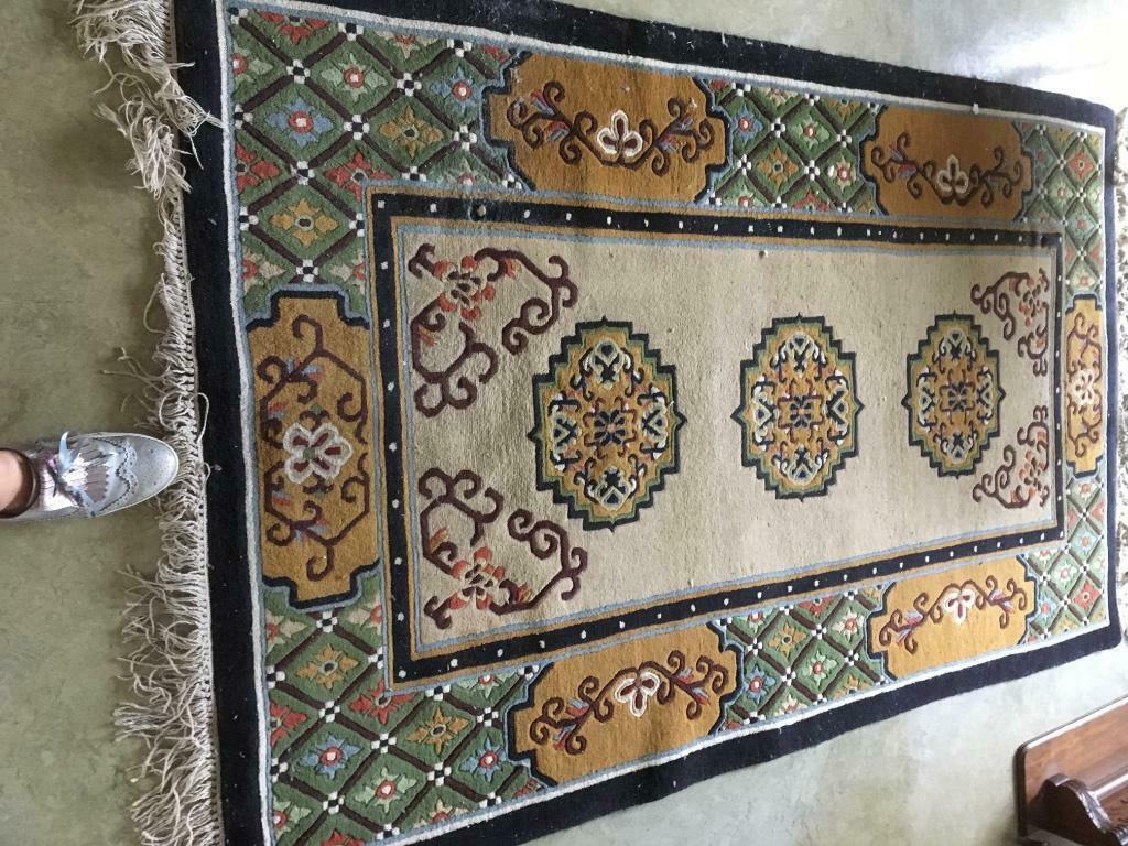 Tapis d’orient, Enlèvement