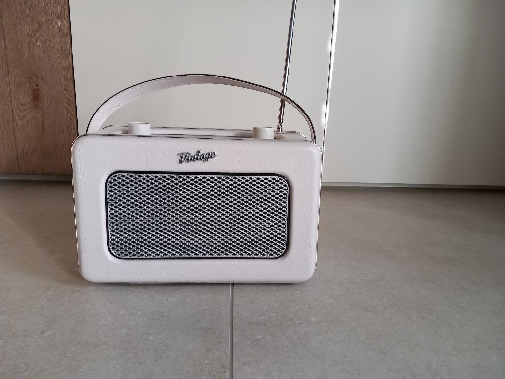 Draagbare radio "NIKKEI", Ophalen, Zo goed als nieuw, Radio