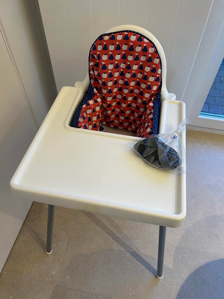 Ikea kinderstoel, Enlèvement, Utilisé