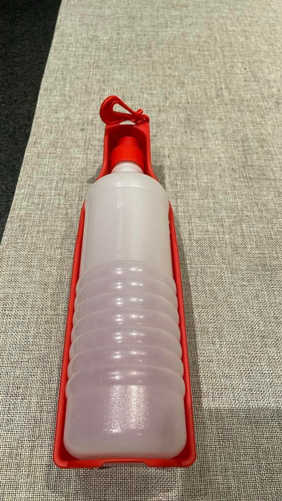 Draagbare drinkfles met bakje voor honden 750ml, Ophalen, Zo goed als nieuw