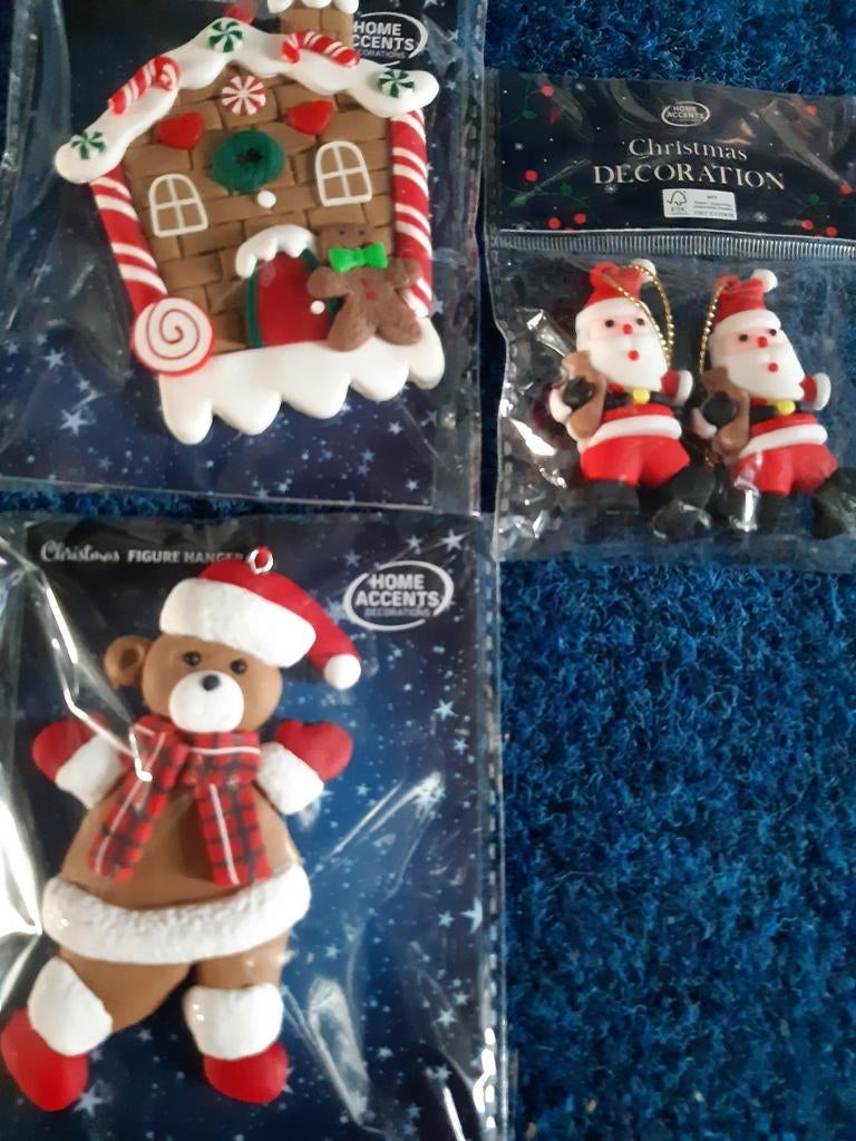 4 Kerst figuur hangertjes( nieuw)., Ophalen of Verzenden, Nieuw