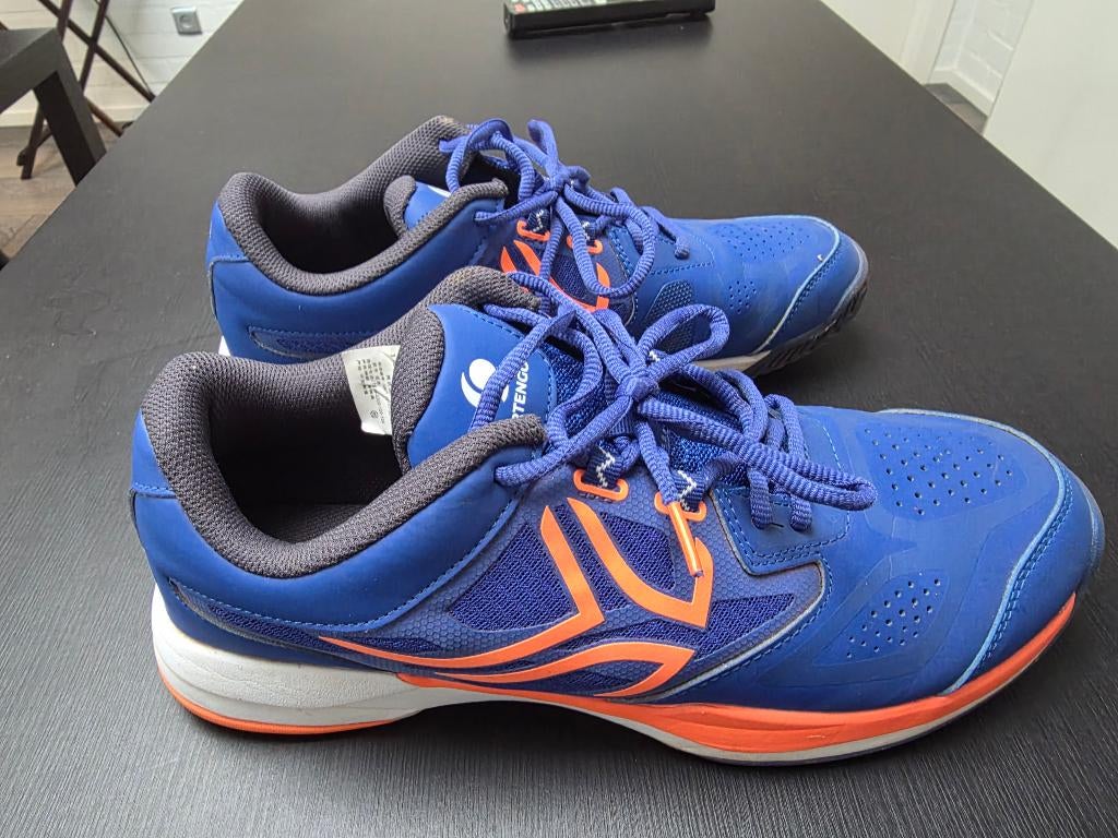 Tennis schoenen (1x gebruikt) - Maat 45, Sport en Fitness, Tennis, Nieuw, Schoenen, Overige merken, Ophalen
