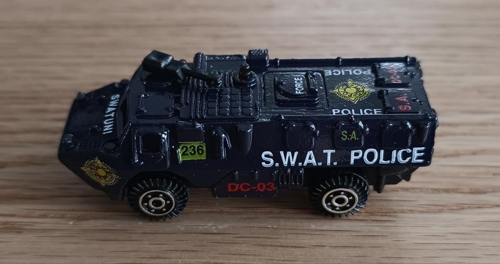 Versnellingsbak/Streetmachine/Klein gepantserd voertuig van, Ophalen of Verzenden, Zo goed als nieuw