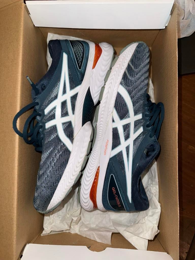 Chaussure asics, Enlèvement ou Envoi, Comme neuf, Asics