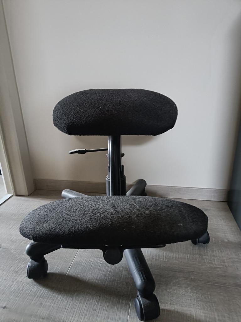 Ergonomische burostoel, Ophalen, Zwart, Zo goed als nieuw, Bureaustoel