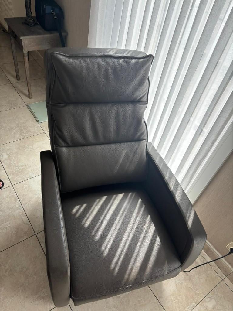 Nieuw zie omschrijving RELAX voor mensen slecht te been, Maison & Meubles, Canapés | Salons, Comme neuf, Une personne, Synthétique