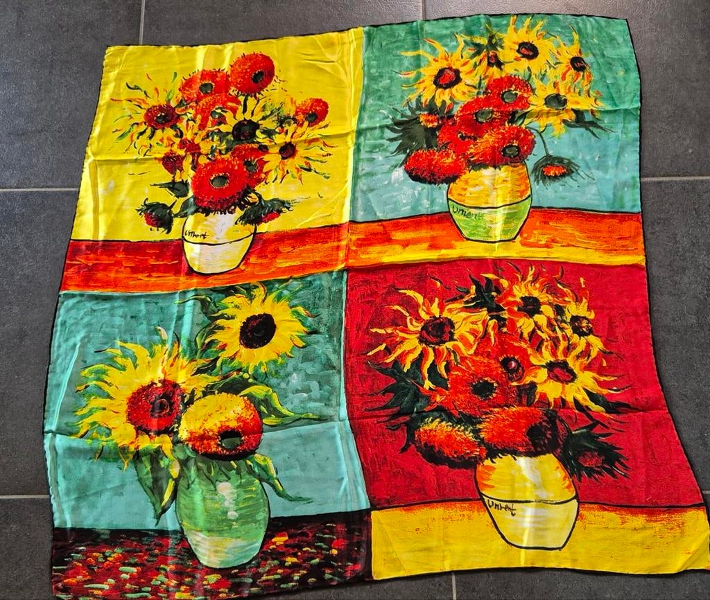 Sjaal "Zonnebloem" reproducties Vincent van Gogh 100 % zijde, Ophalen, Zo goed als nieuw, Sjaal