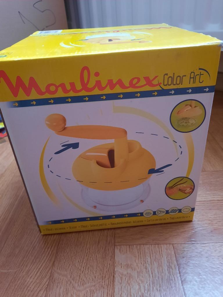 splinternieuw set Moulinex voor raspen, snijden ...., Ophalen of Verzenden, Nieuw