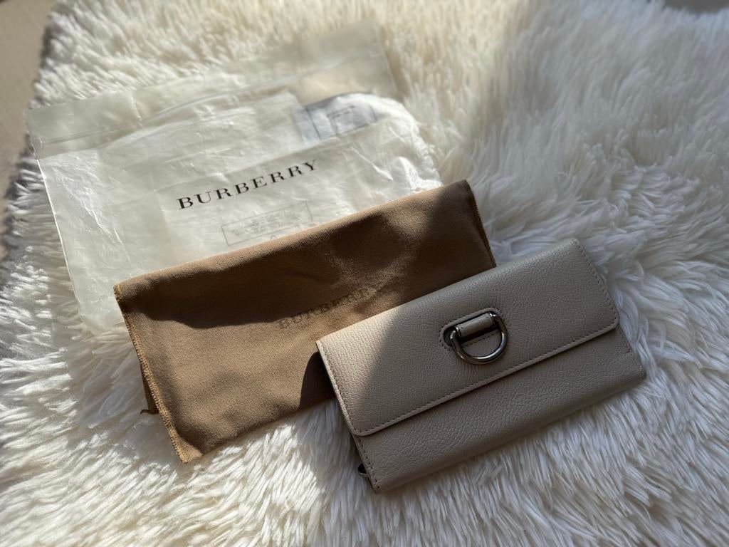 Burberry portemonnee, Handtassen en Accessoires, Portemonnees, Ophalen of Verzenden, Nieuw