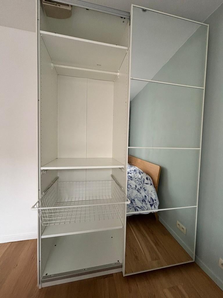 IKEA PAX kledingkast met witte schuifdeuren, Ophalen, Gebruikt, Overige materialen, 100 tot 150 cm