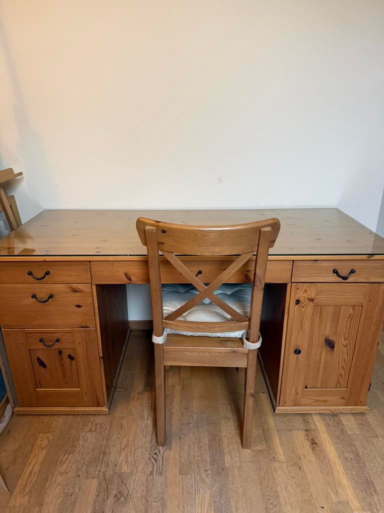 Dennenhouten bureau, Ophalen, Gebruikt