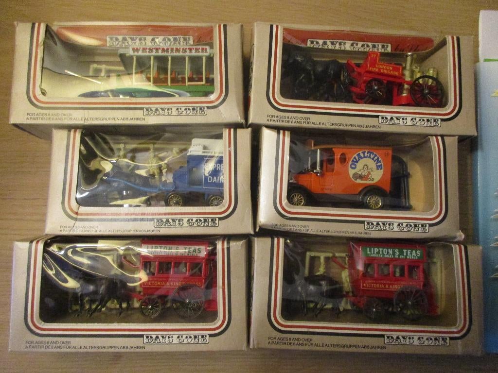 Miniatuurauto's Days Gone by Lledo, Ophalen of Verzenden, Nieuw, Overige typen