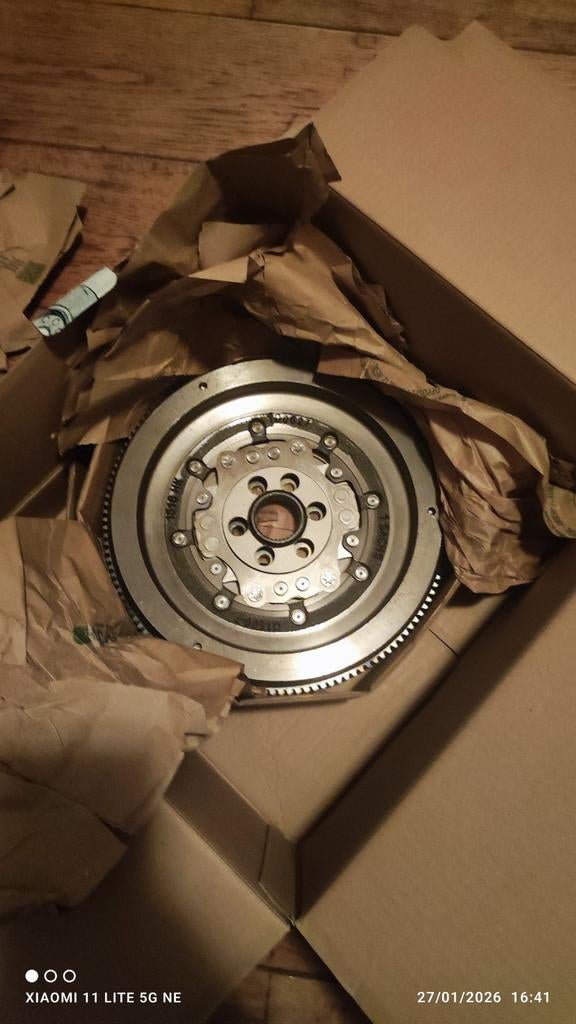 Volant moteur, Enlèvement