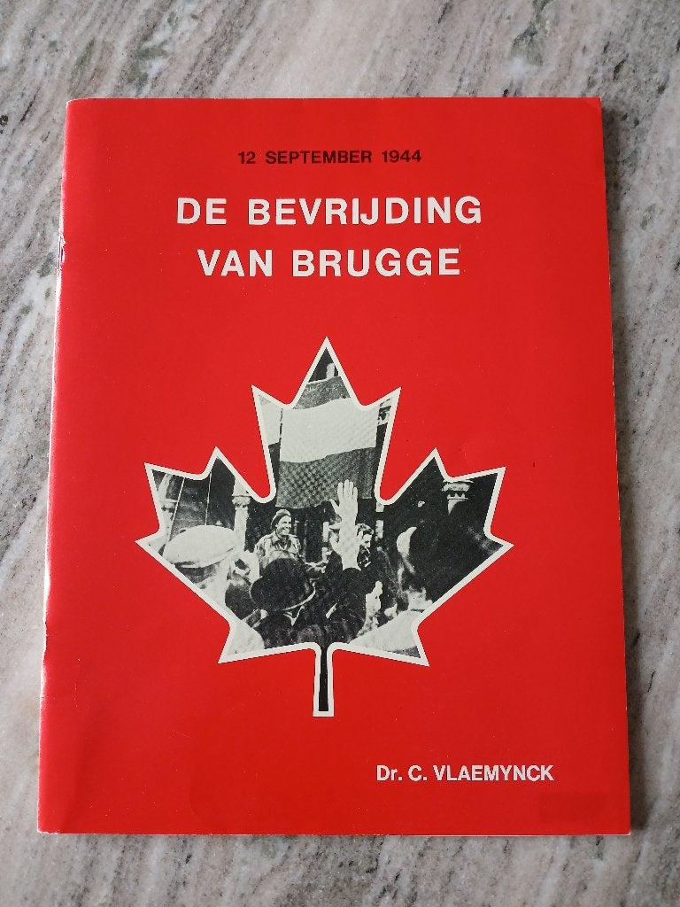 Boek Brugge in de 2 de wereldoorlooorlog, Boeken, Ophalen of Verzenden, Zo goed als nieuw, Landmacht