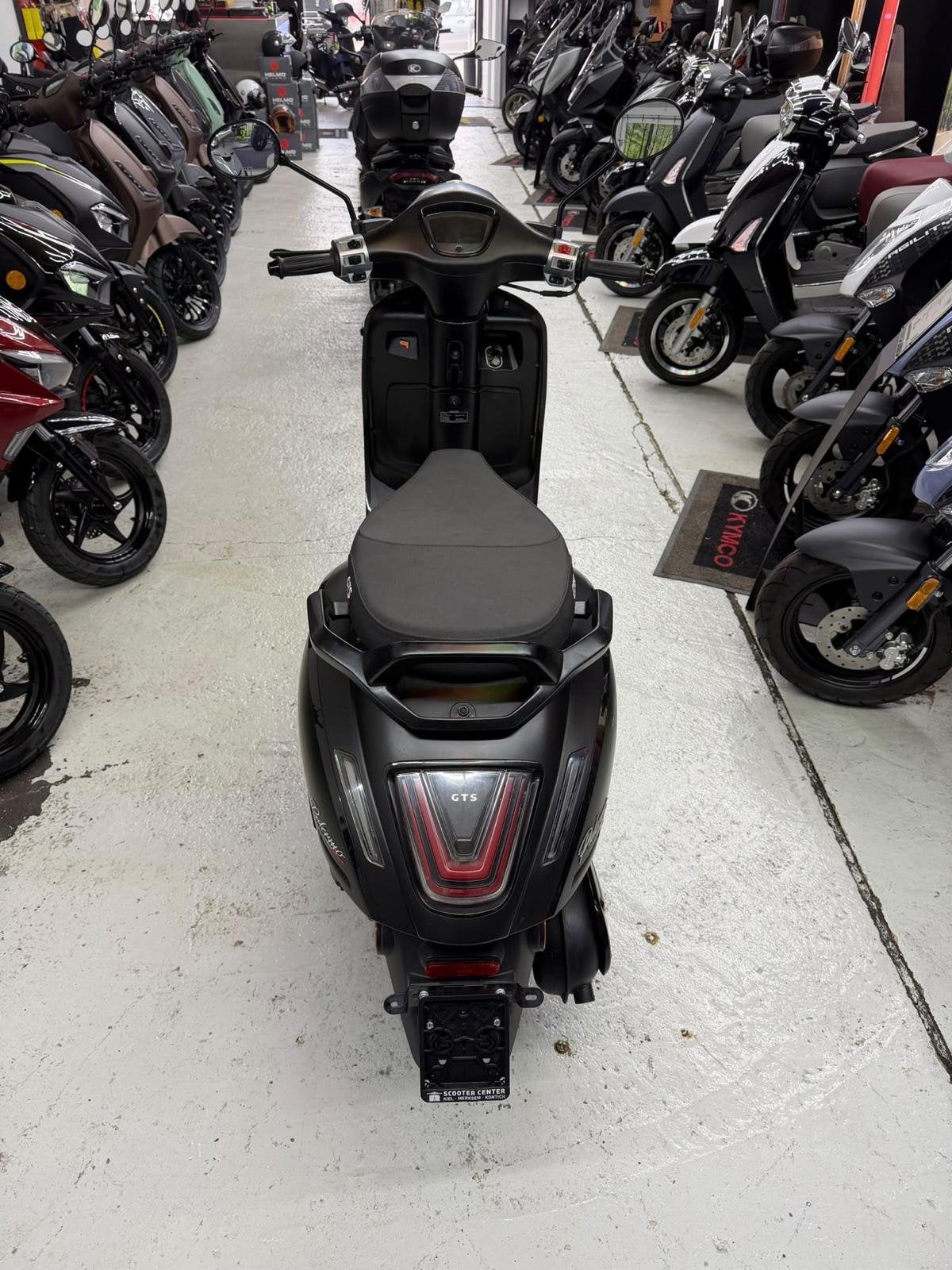 Gts palermo (50cc) B klasse, Vélos & Vélomoteurs, Enlèvement