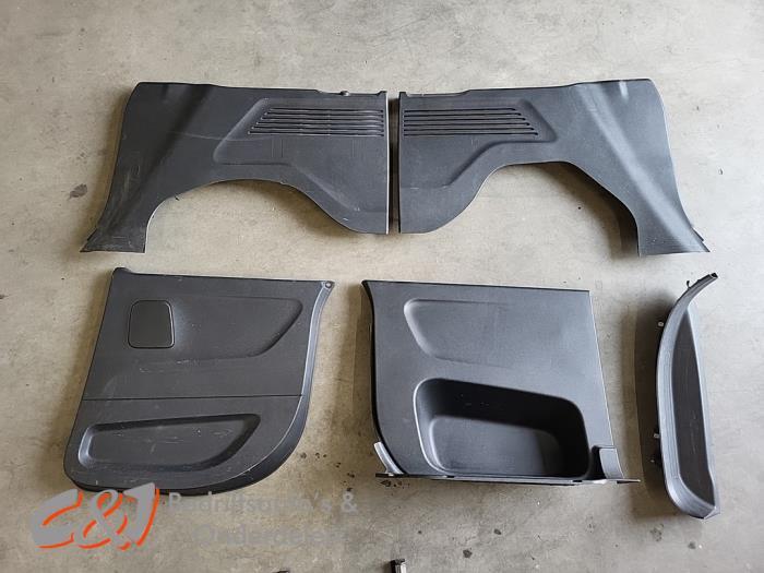 Revêtement de la benne d'un Peugeot Partner, -, 3 mois de garantie, Utilisé, -