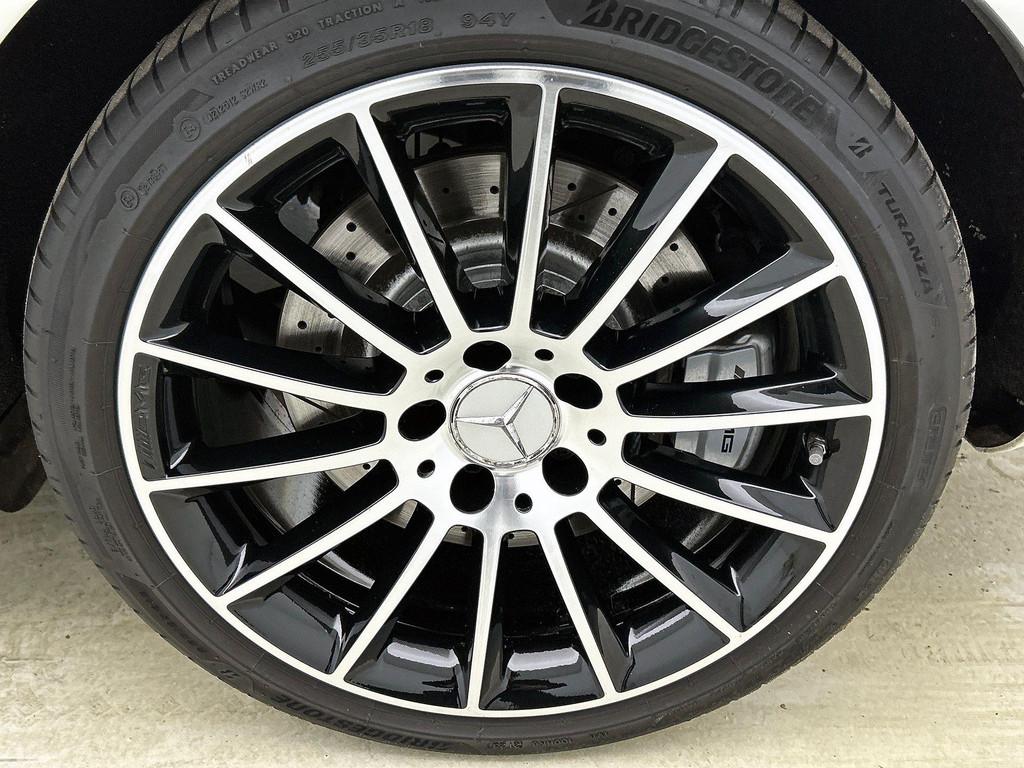 Mercedes-Benz Mercedes-AMG SLC-Klasse 43 AMG Line Distronic, Gebruikt, Euro 6, 1595 kg, Wit