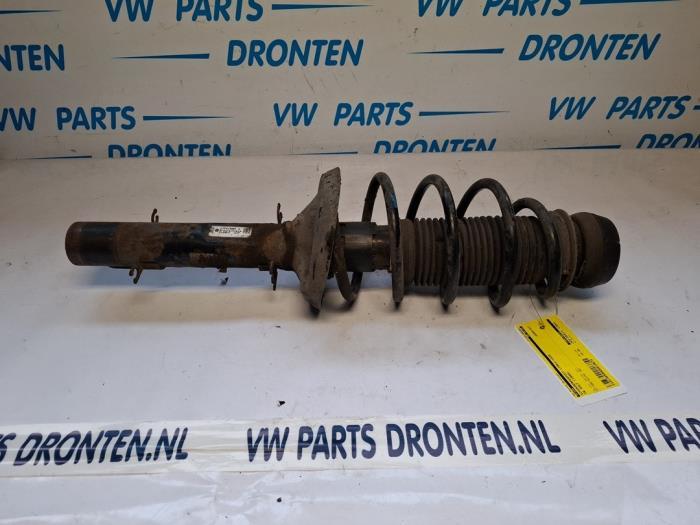 Schokdemperpoot links-voor van een Volkswagen Golf, Gebruikt, -, Volkswagen, -