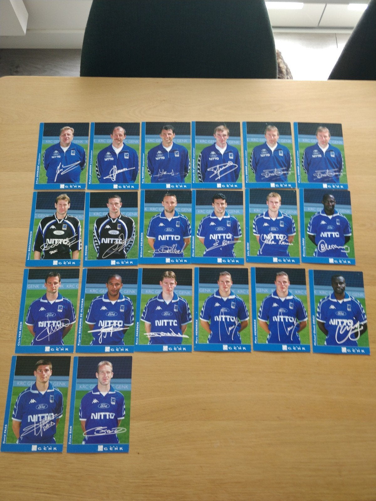 Originele KRC Genk Spelerskaarten 2000-2001 gesigneerd, Verzamelen, Sportartikelen en Voetbal, Ophalen of Verzenden