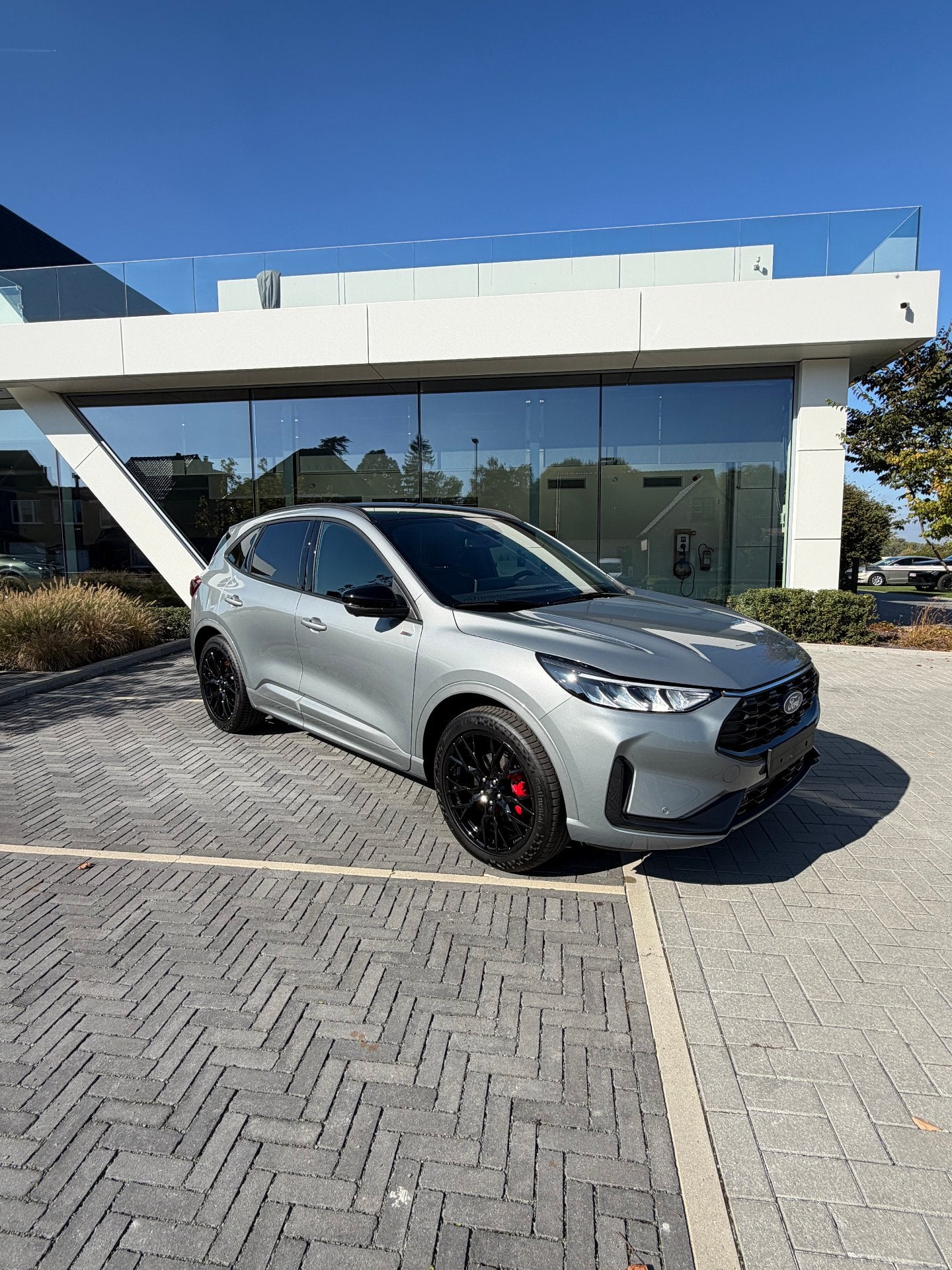 Ford Kuga PHEV ST-Line X (bj 2026, automaat), Auto's, Automaat, Gebruikt, Overige kleuren, Leder en Stof