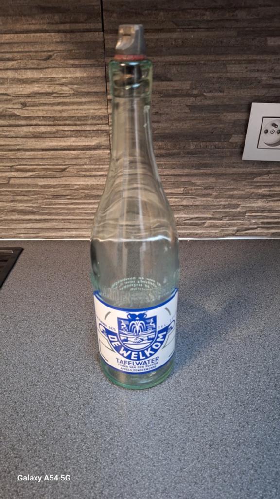 Fles DE WELKOM tafelwater, Verzamelen, Glas en Drinkglazen, Ophalen of Verzenden