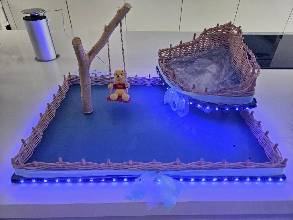 Winnie de Poeh doopsuikermand met verlichting, Kinderen en Baby's, Ophalen, Gebruikt, Geboortebord