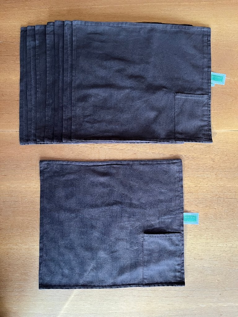 8 placemats met bestekzakje, Maison & Meubles, Set de table, Enlèvement ou Envoi, Avec poches, Brun