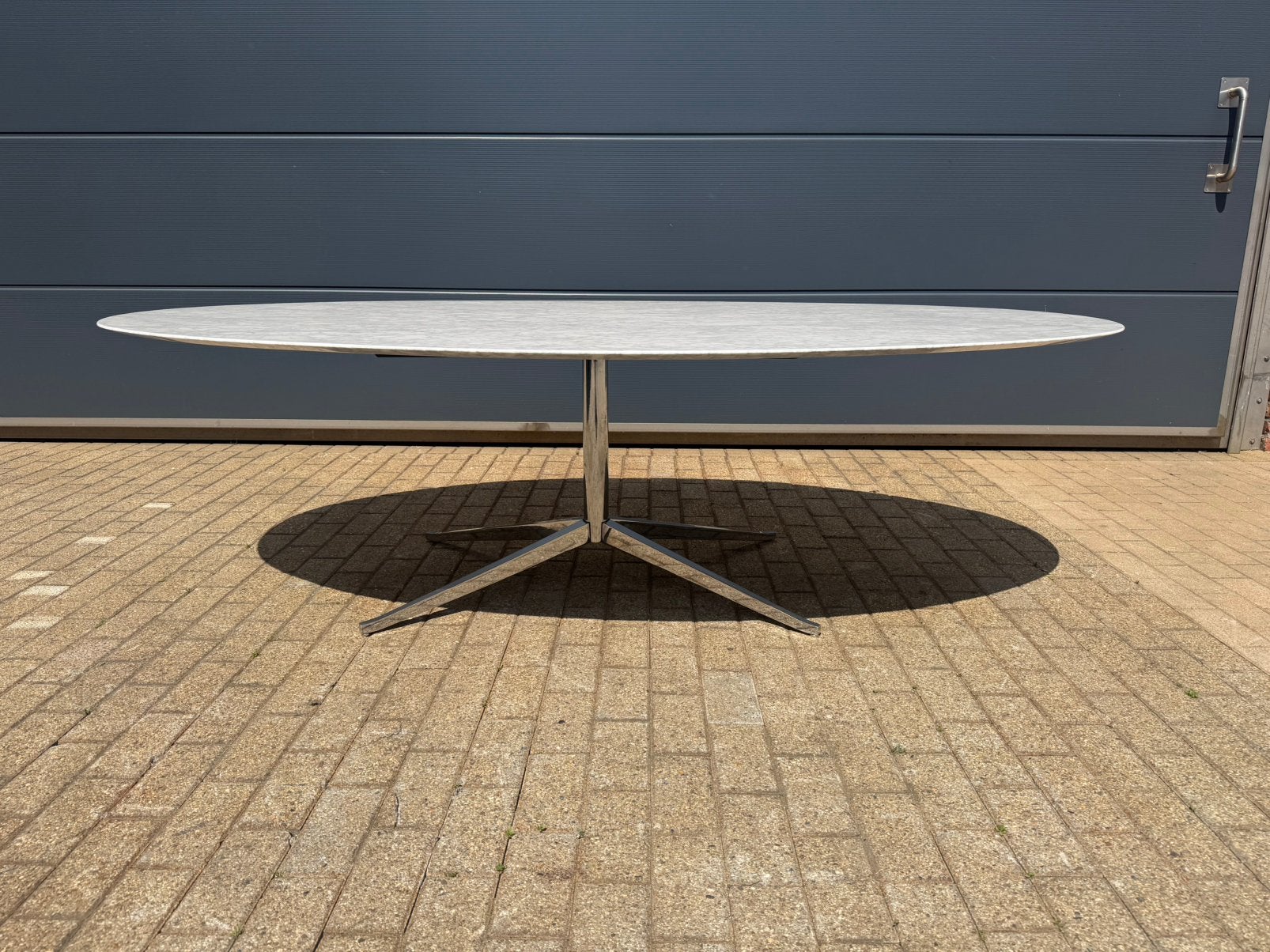 Table ovale originale Florence Knoll (244 x 137 cm) Carrara, Enlèvement ou Envoi, Vitra togo mah jong ligne roset sede cassina b&b italia artifort