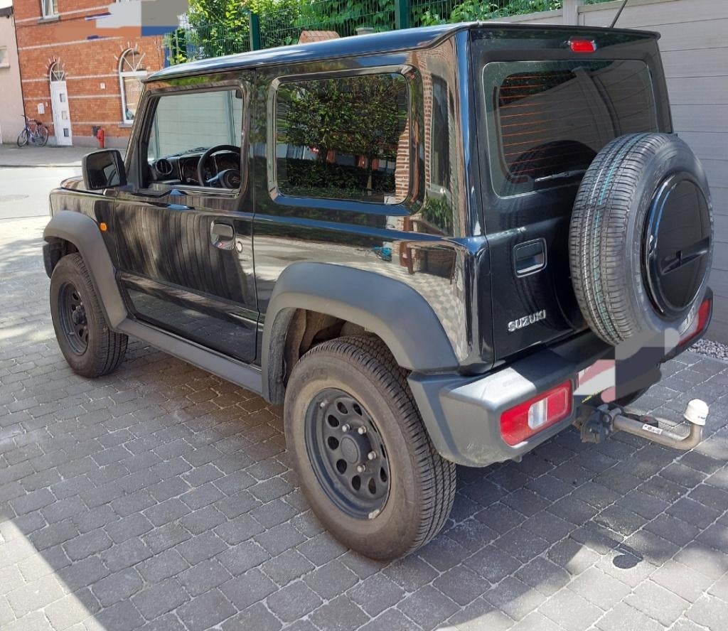 SUZUKI JIMNY GL. SLECHTS 17.300 km. 4-ZITTER, Auto's, Suzuki, 4 zetels, Stof, 102 kW, Zwart