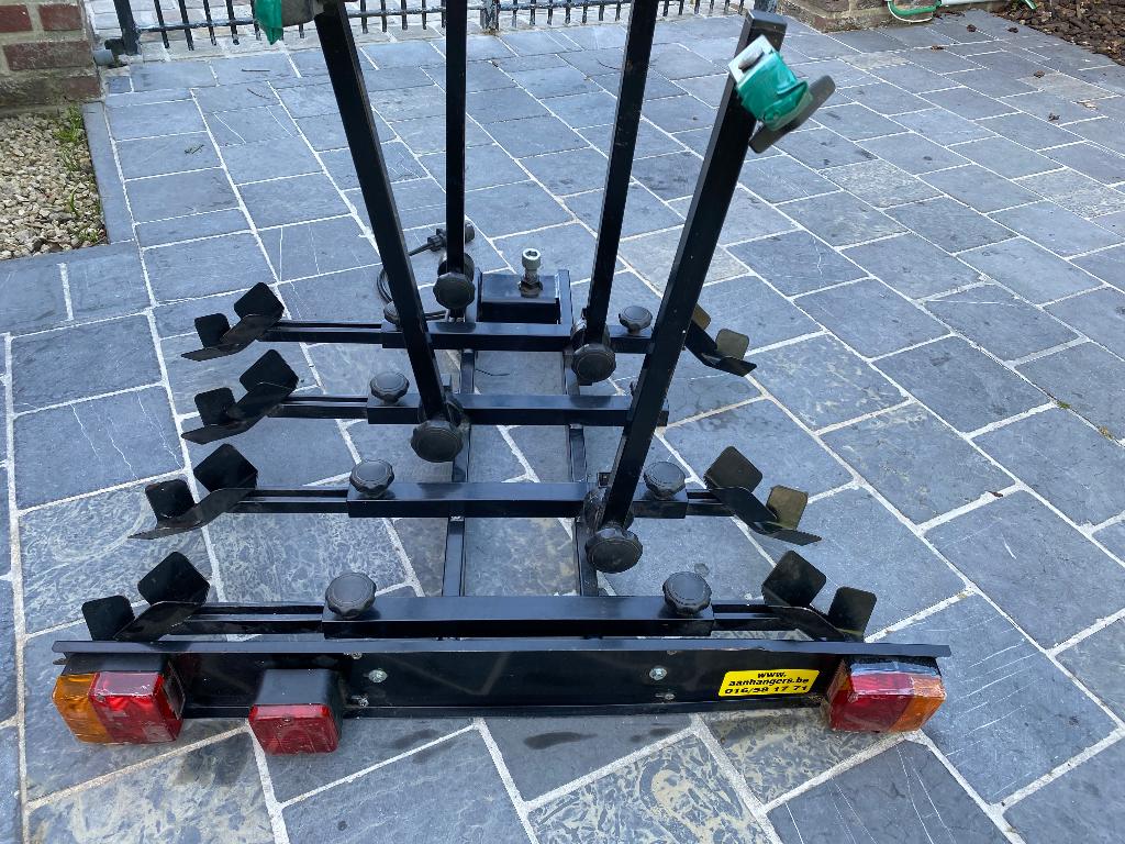Fietsdrager, Ophalen, 3 fietsen of meer, Gebruikt, Fietsendrager-accessoire