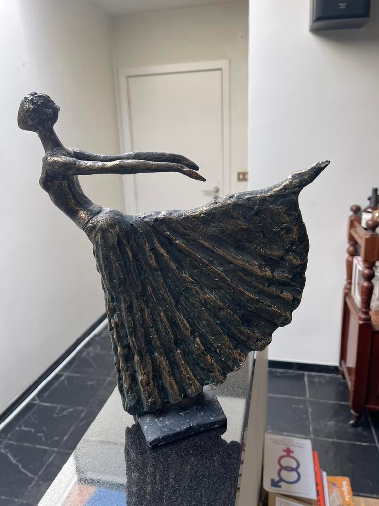 Dansende vrouw, Antiek en Kunst, Ophalen, Brons