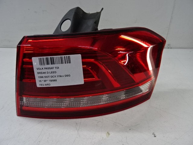 FEU ARRIÈRE DROIT Passat Variant (3G5) (3G9946096), Autos : Pièces & Accessoires, Volkswagen, Volkswagen AG, Utilisé, Kundenbetreuung@volkswagen.de