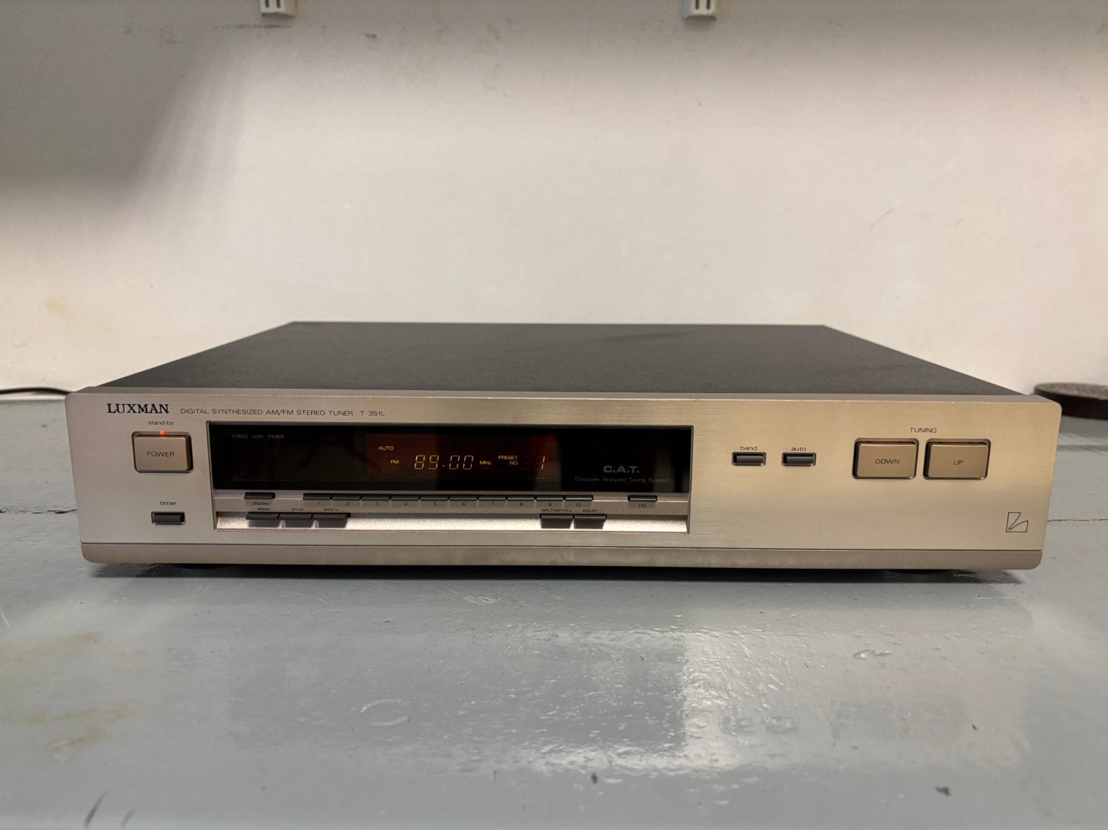 Luxman tuner, Enlèvement, Comme neuf