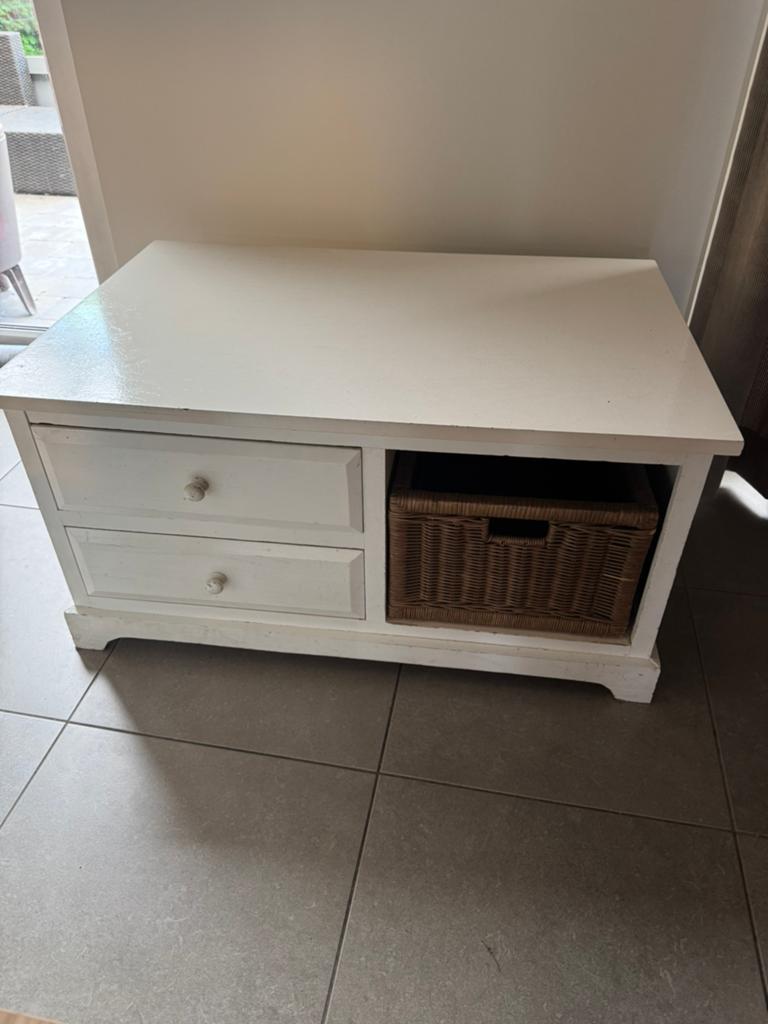 Gratis Witte salontafel met 4 schuifjes, Huis en Inrichting, Ophalen, Overige materialen, Gebruikt, 50 tot 100 cm