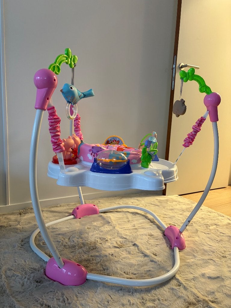 Roze baby jumper, Kinderen en Baby's, Ophalen, Nieuw, Mobiel, Met geluid