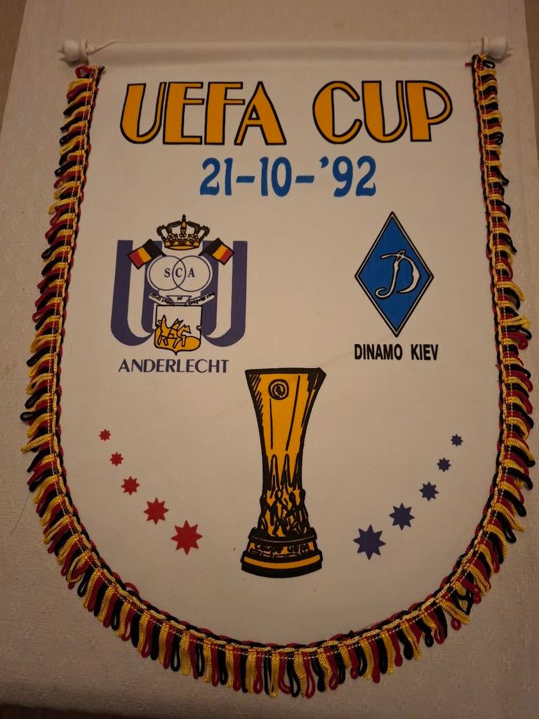 Wimpel RSC ANDERLECHT - DINAMO KIEV 1992, Ophalen