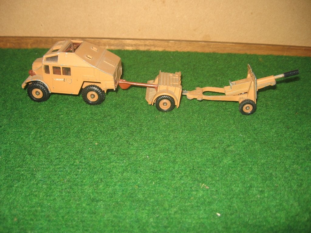 Gorgi  Artillerie set, Hobby en Vrije tijd, Modelauto's | 1:43, Ophalen of Verzenden, Gebruikt, Bus of Vrachtwagen, Corgi