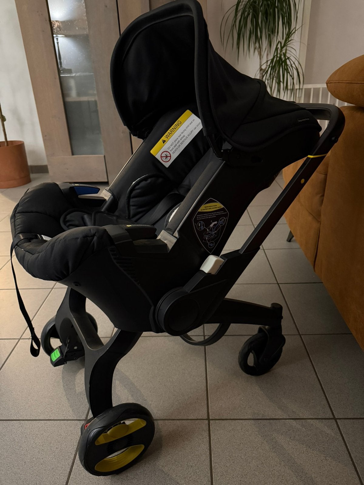 2 in 1 autostoel & buggy nieuw, Kinderen en Baby's, Ophalen, Zo goed als nieuw